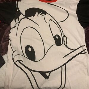 Donald Duck Disney big face shirt size L/XL